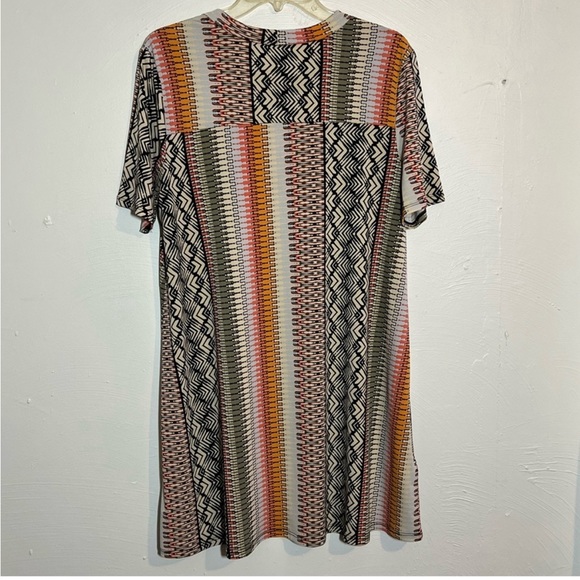 BCBGeneration A-Line Swing Mini Multi Printed Flowy Dress - Picture 5 of 7